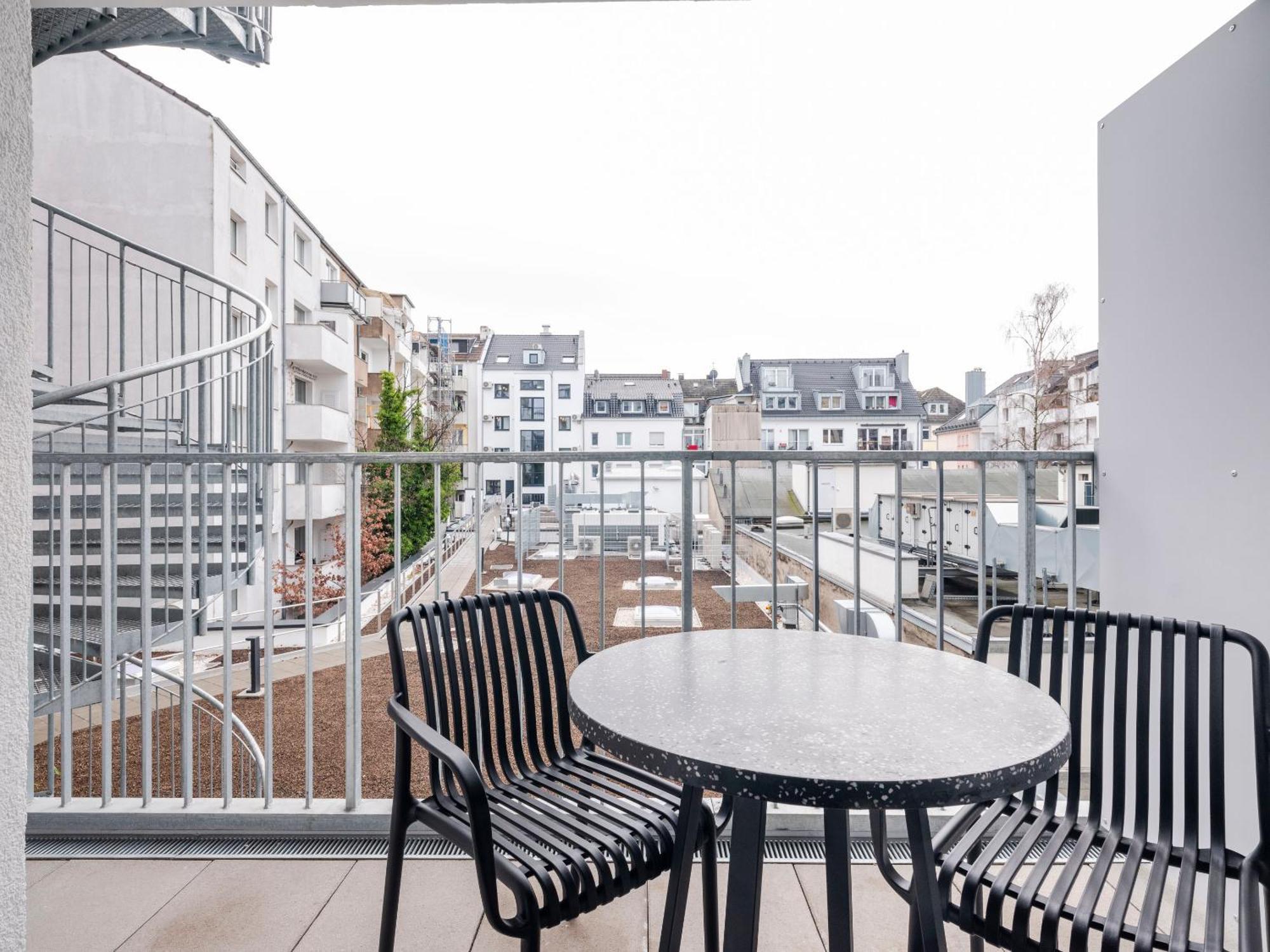 Numa Duesseldorf Leo Aparthotel Exterior photo